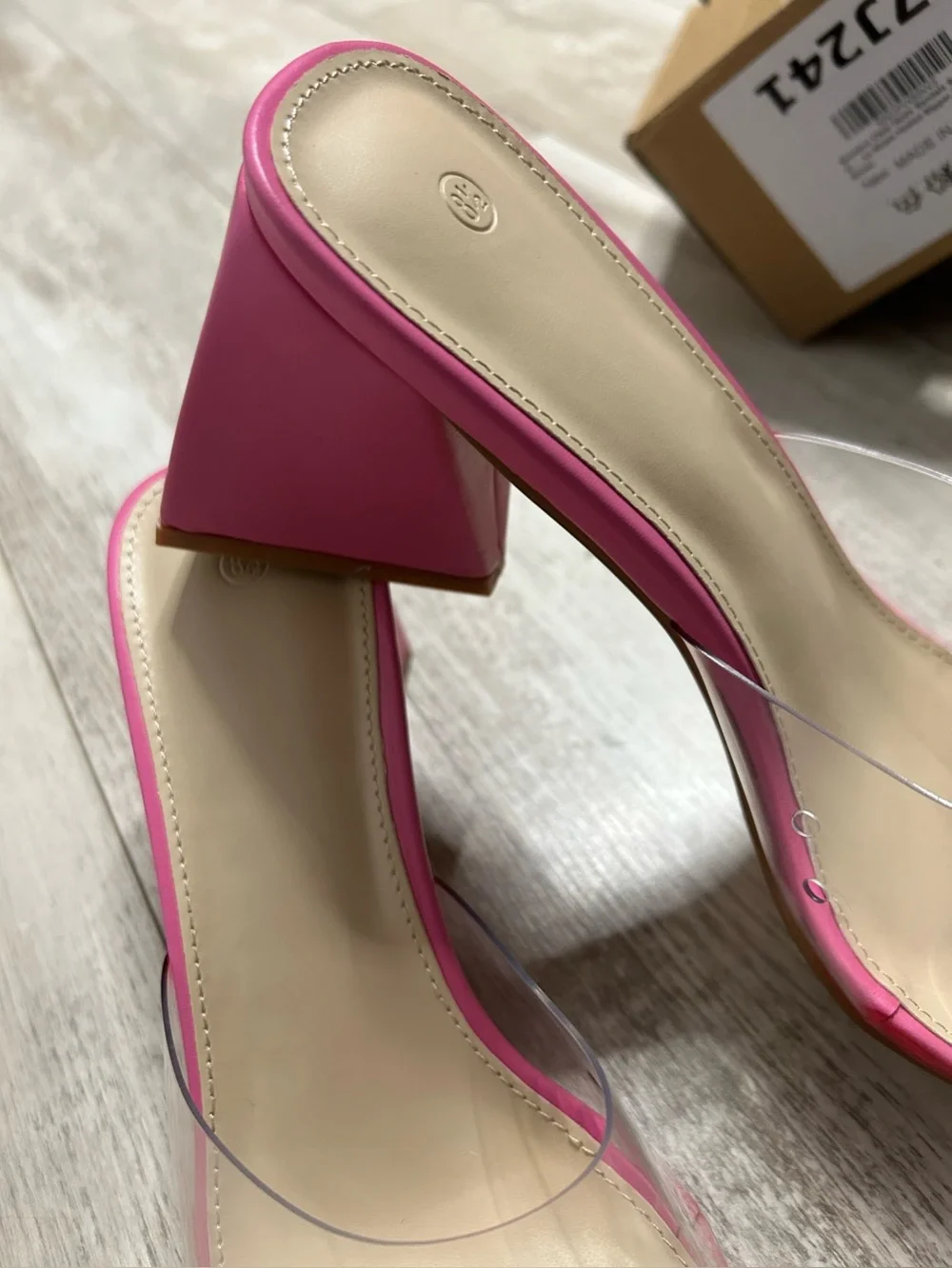 A must have gorgeous pink block heel mules